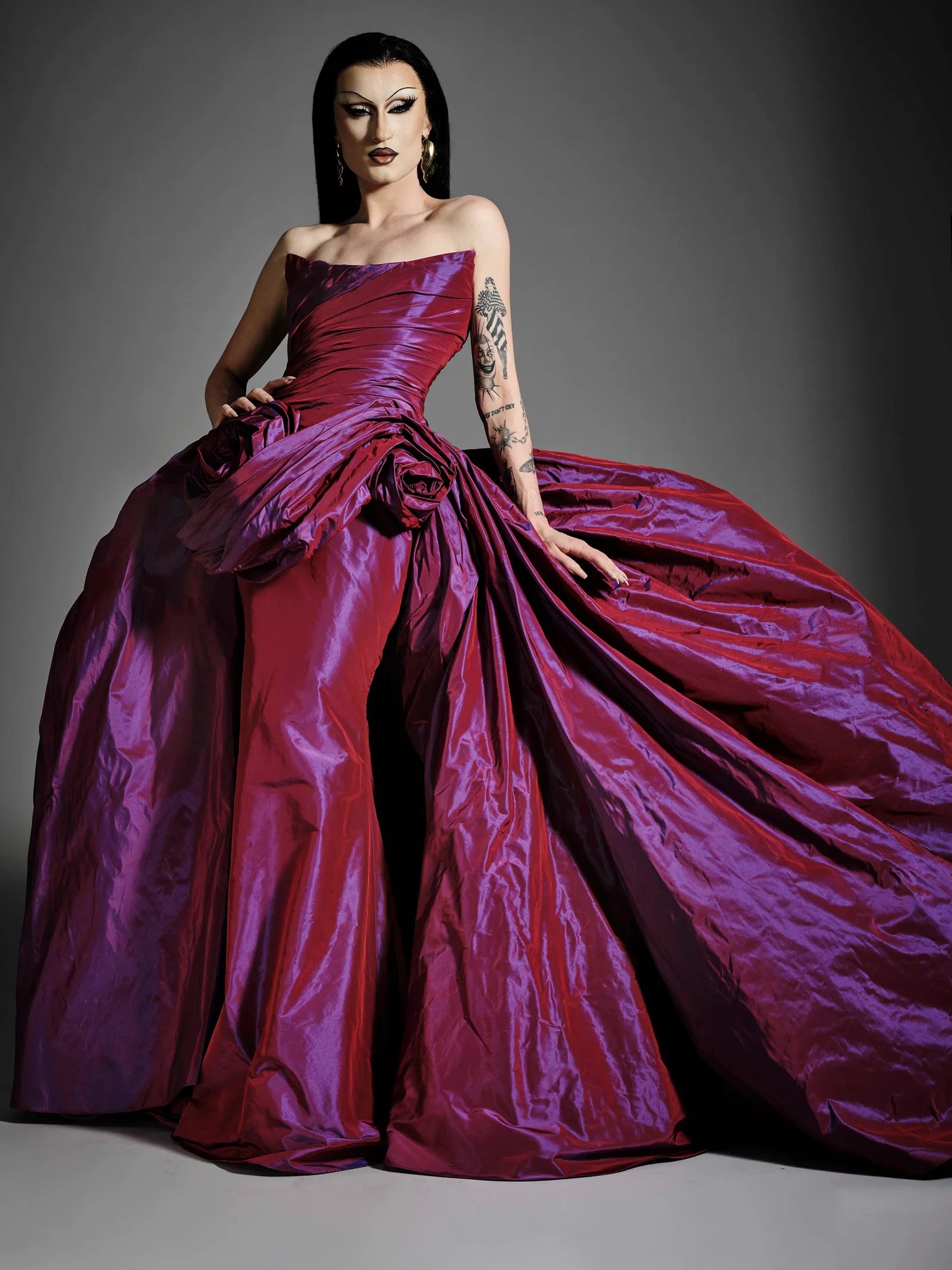 Iridescent Taffeta Column Gown with Bubble Train