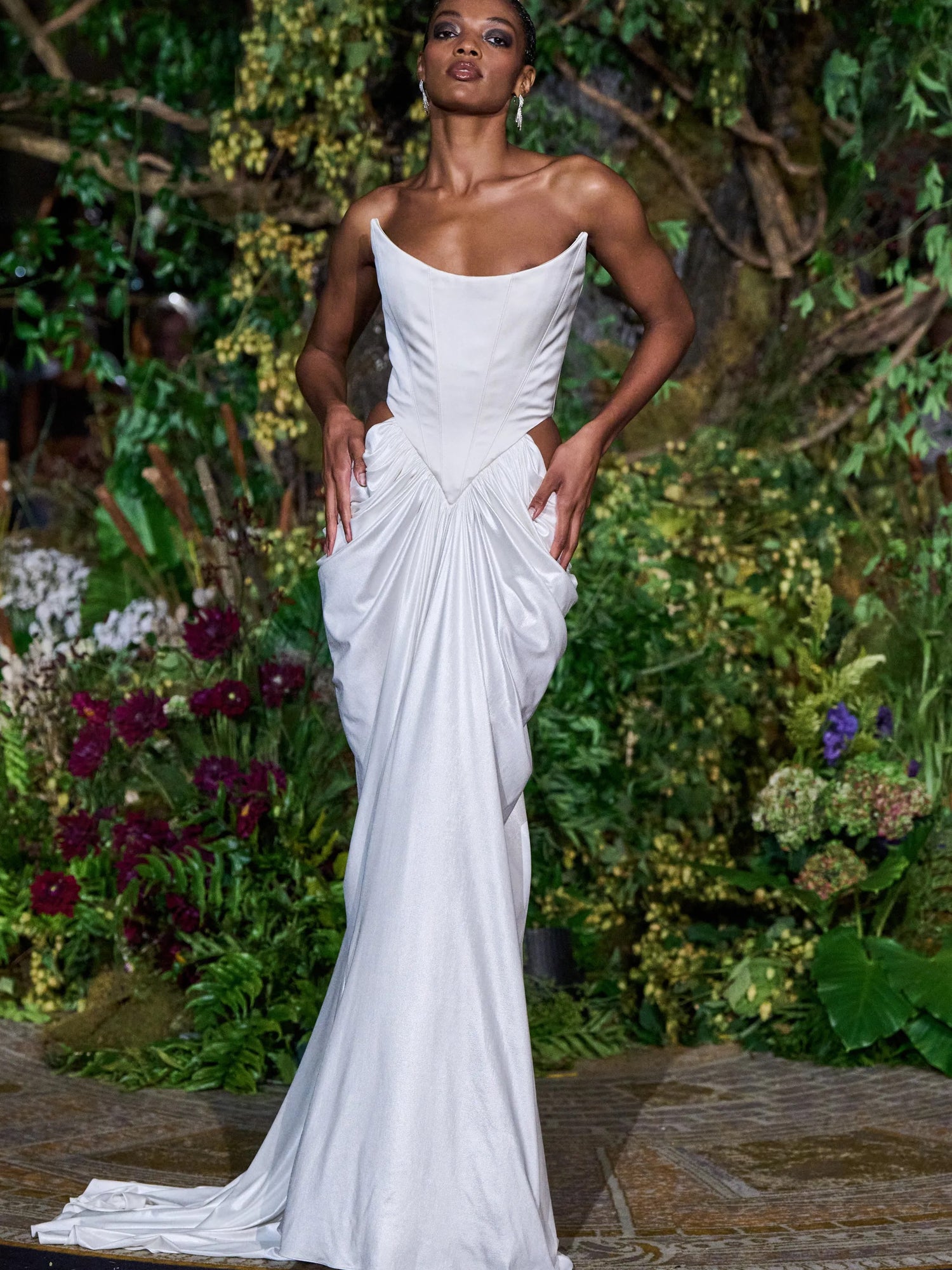 WHITE STRAPLESS CORSET JERSEY DRAPED GOWN