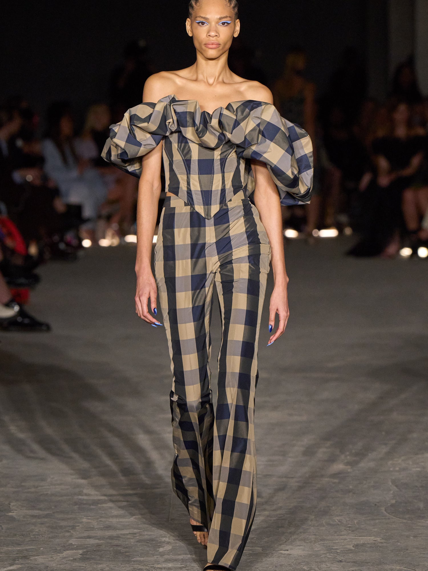 Plaid Flare Trousers