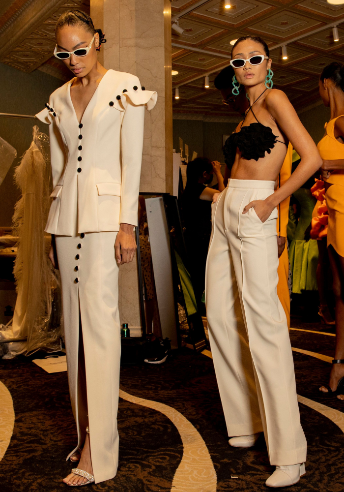 Column Skirt with Slit