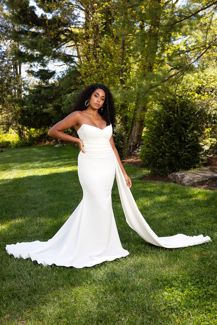 white strapless mermaid wedding dress