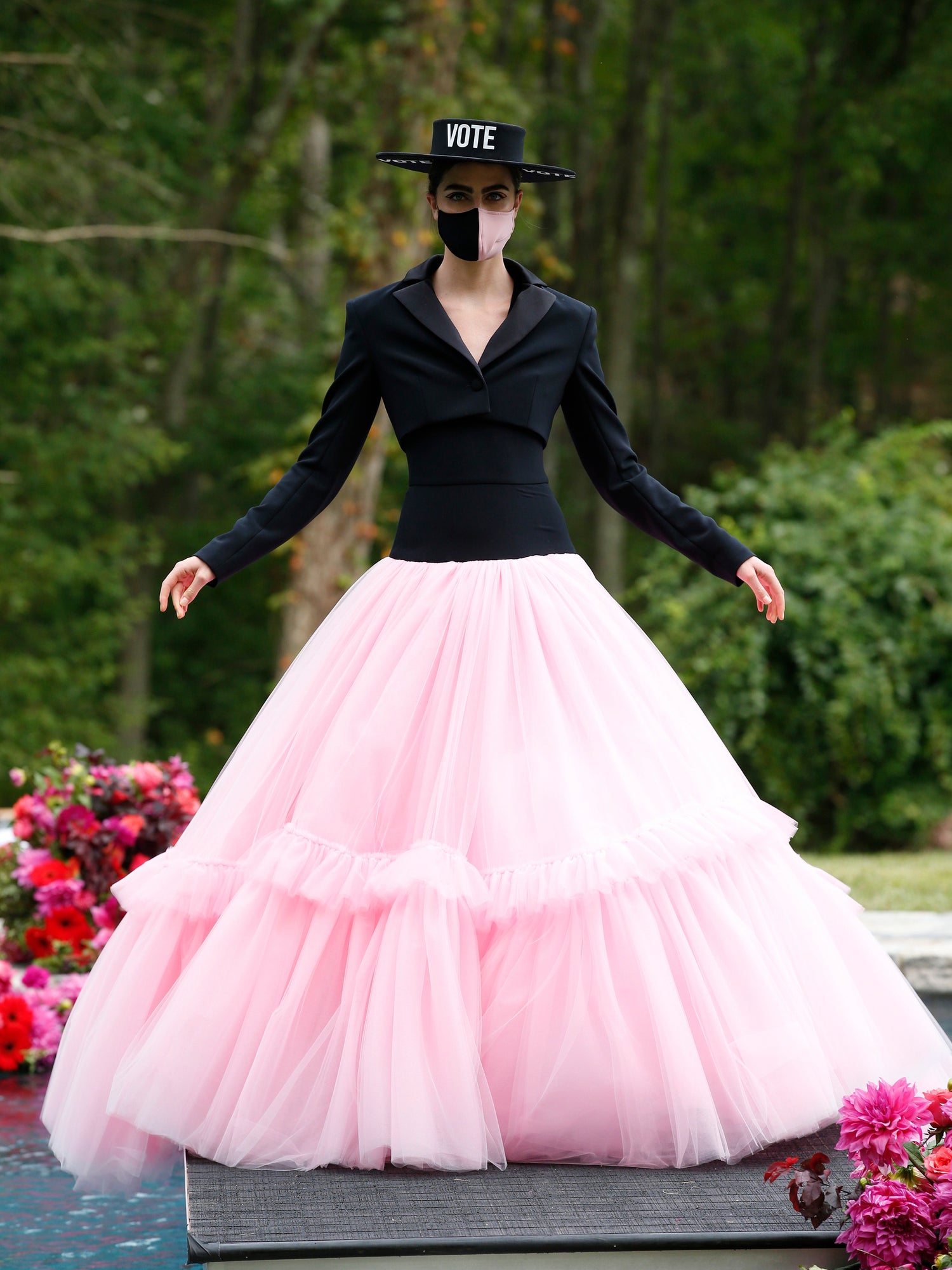 Statement separates prom outfit with tulle skirt and blazer