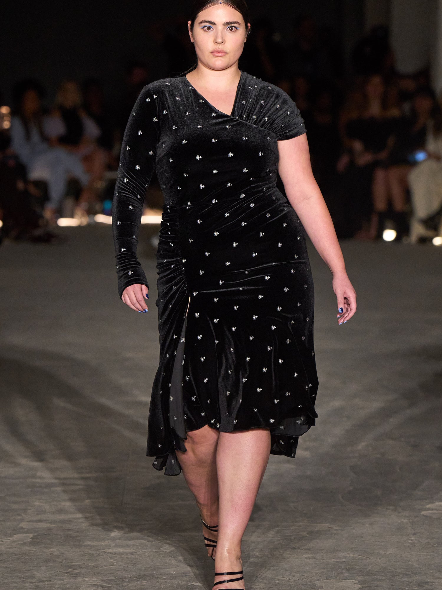 Embellished Velvet One Long Sleeve Ruched Dress | Christian Siriano Embellished Velvet One Long Sleeve Ruched Dress | Christian Siriano